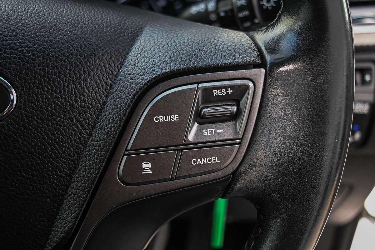 2018 Hyundai Santa Fe Active X DM5 Series II