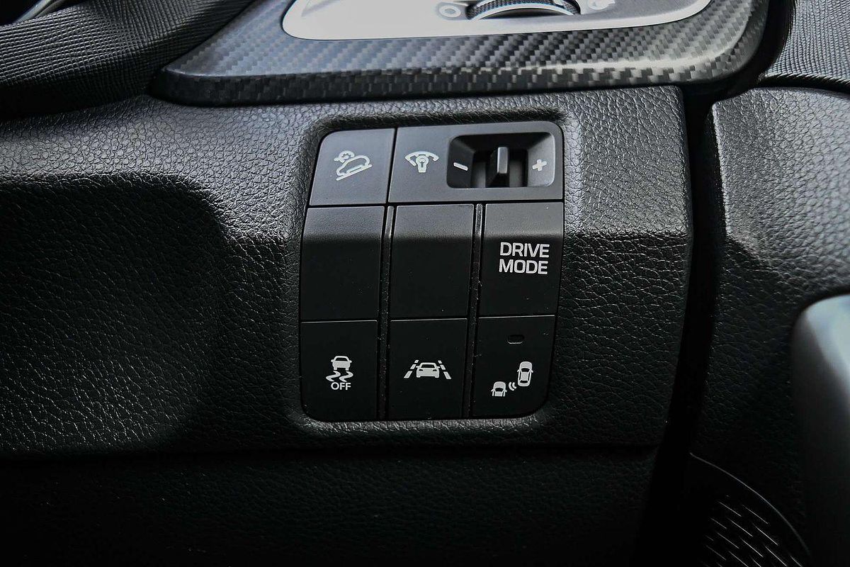 2018 Hyundai Santa Fe Active X DM5 Series II