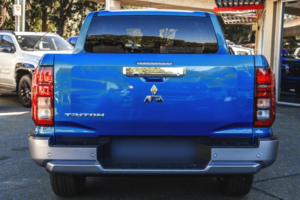 2025 Mitsubishi Triton GLS MV 4X4