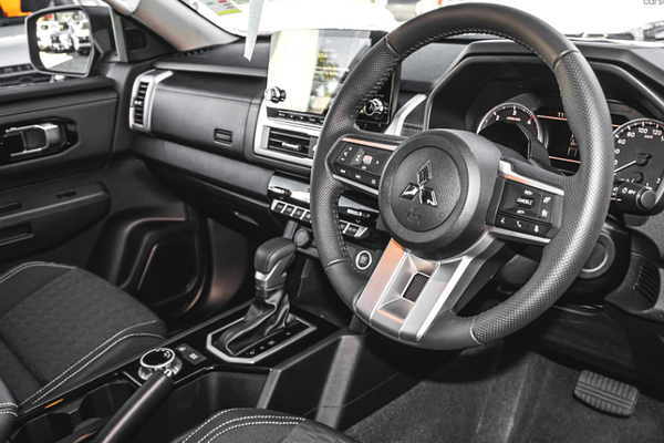 2025 Mitsubishi Triton GLS MV 4X4