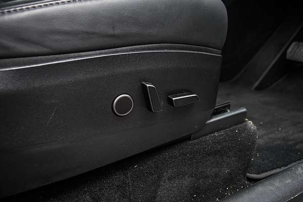 2023 Tesla Model Y Rear-Wheel Drive