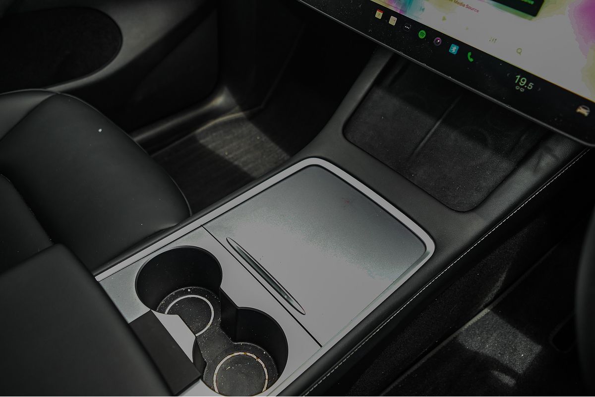 2023 Tesla Model Y Rear-Wheel Drive