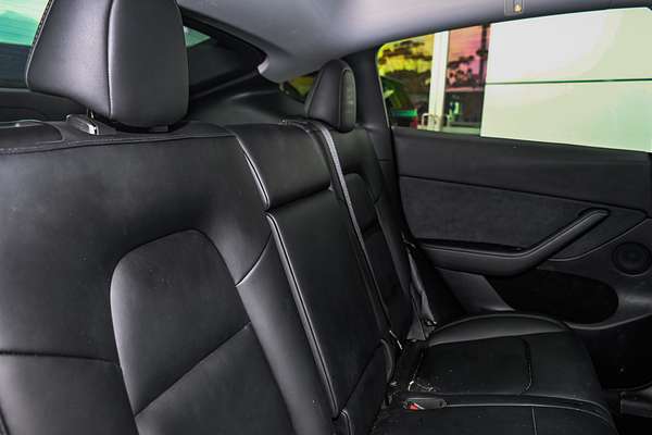 2023 Tesla Model Y Rear-Wheel Drive