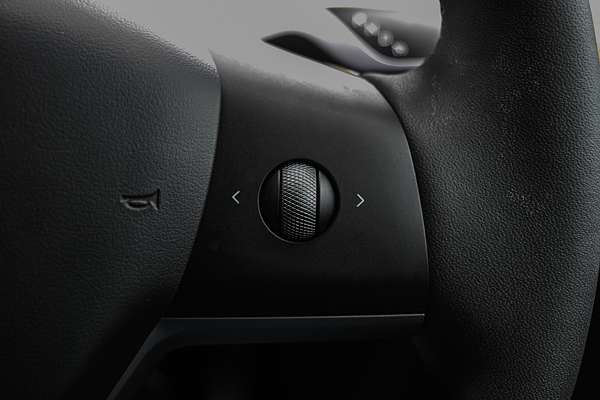 2023 Tesla Model Y Rear-Wheel Drive