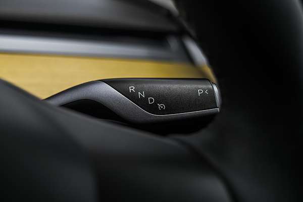 2023 Tesla Model Y Rear-Wheel Drive