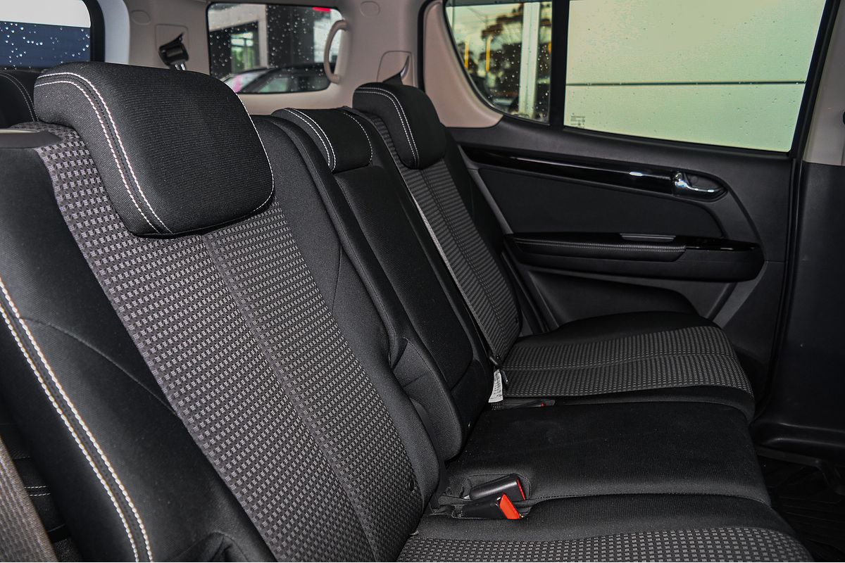 2019 Isuzu MU-X LS-U