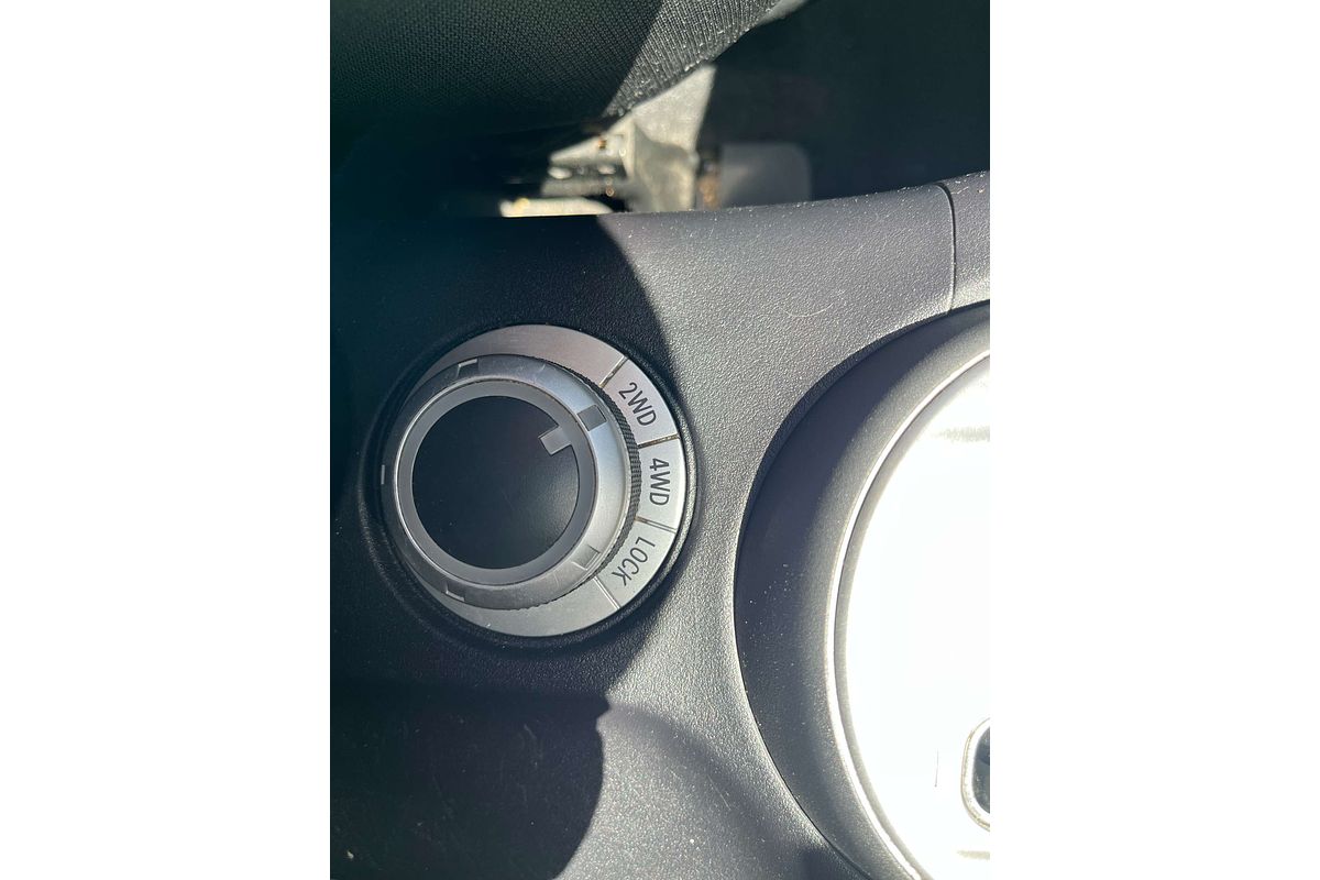 2010 Mitsubishi Outlander LS ZH