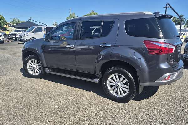 2019 Isuzu MU-X LS-T