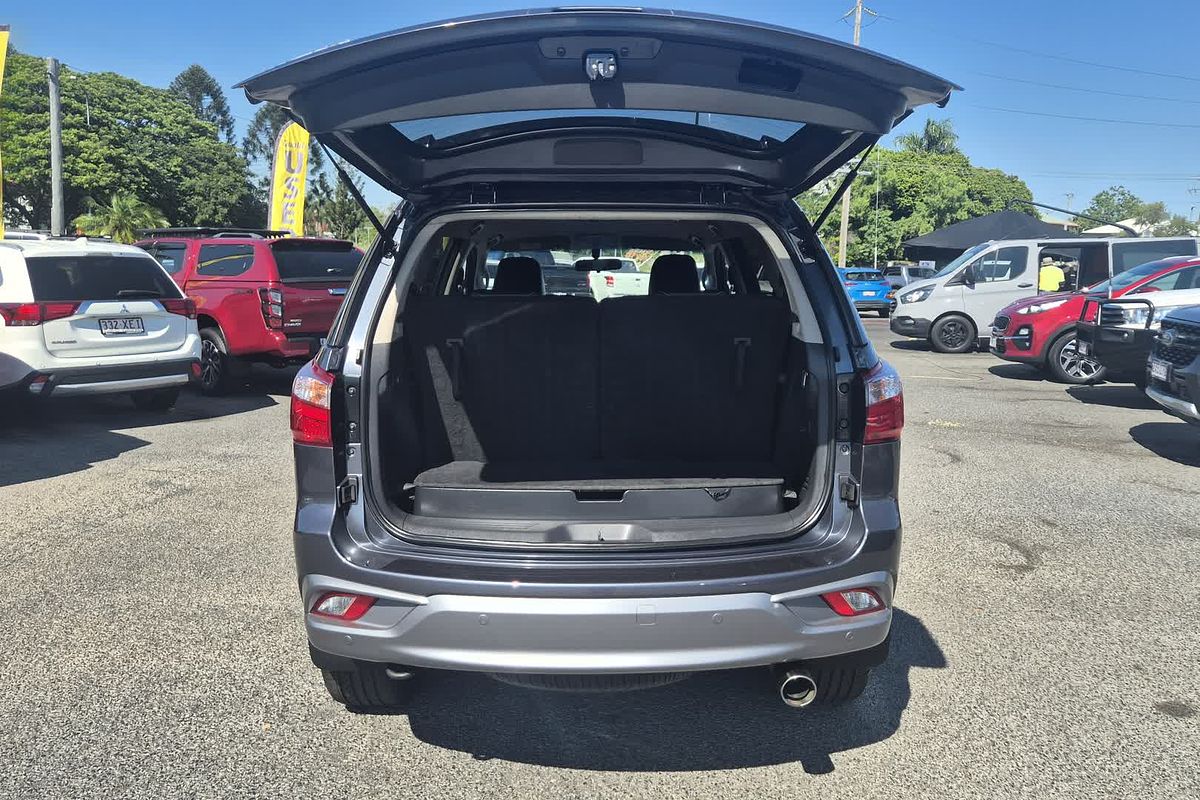 2019 Isuzu MU-X LS-T