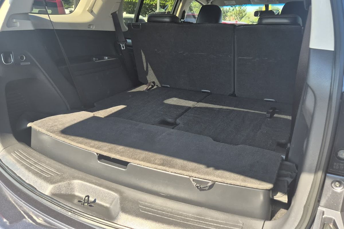 2019 Isuzu MU-X LS-T