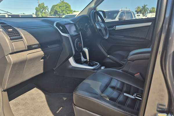 2019 Isuzu MU-X LS-T