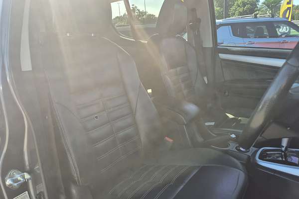 2019 Isuzu MU-X LS-T