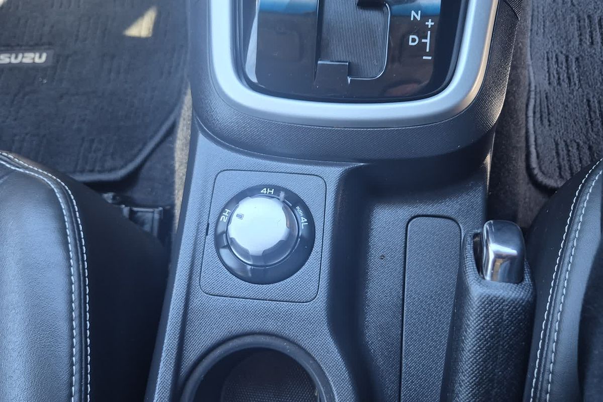 2019 Isuzu MU-X LS-T