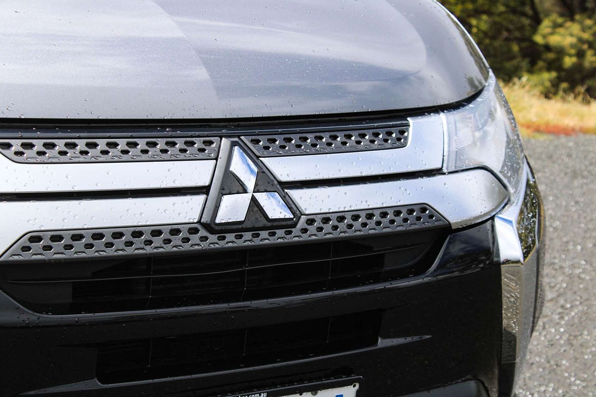 2018 Mitsubishi Outlander ES ZL