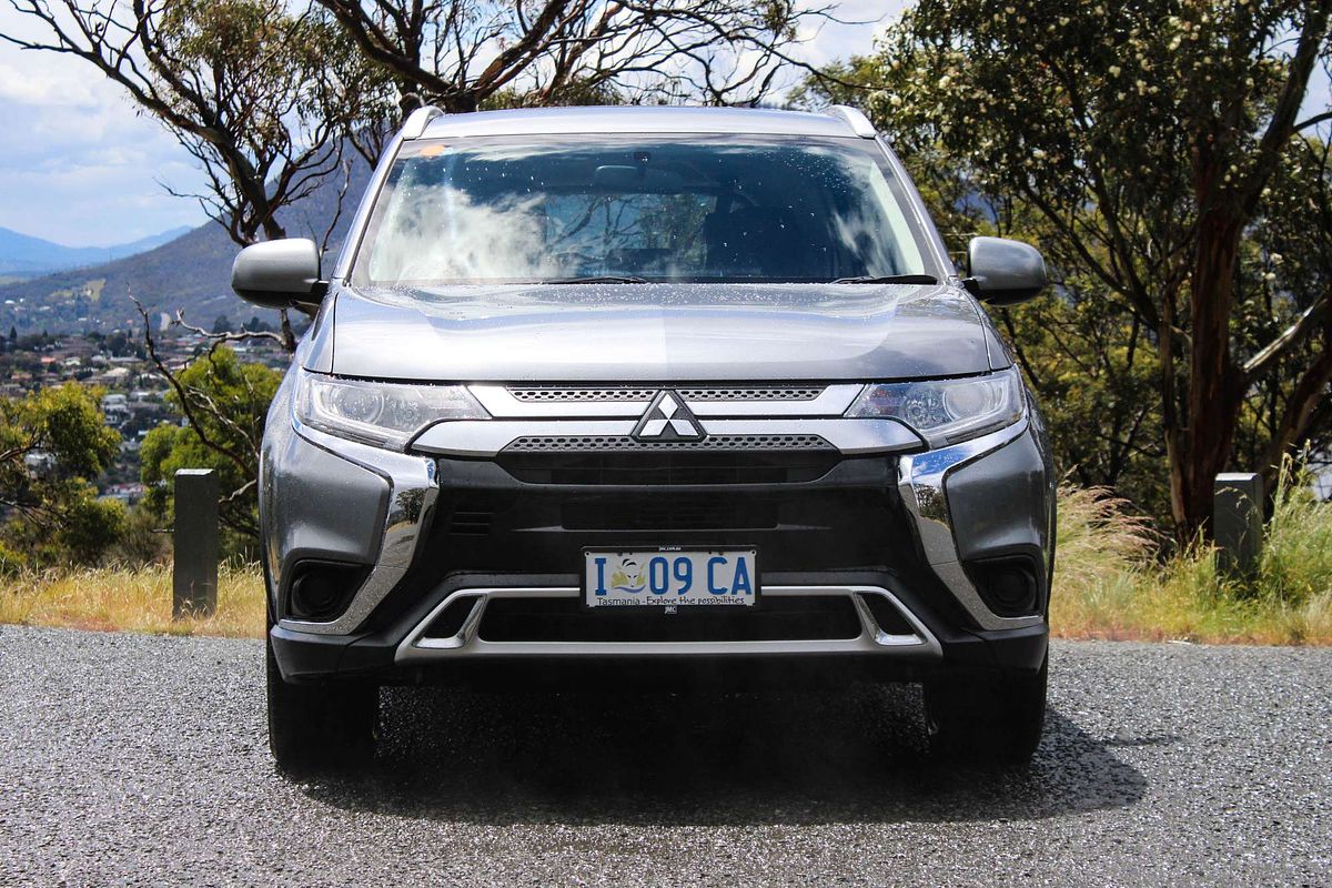 2018 Mitsubishi Outlander ES ZL
