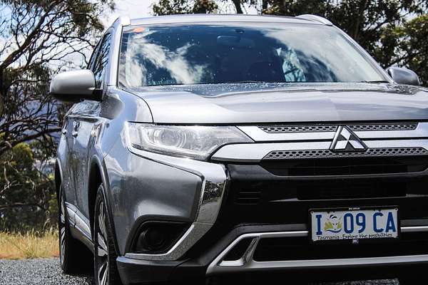 2018 Mitsubishi Outlander ES ZL