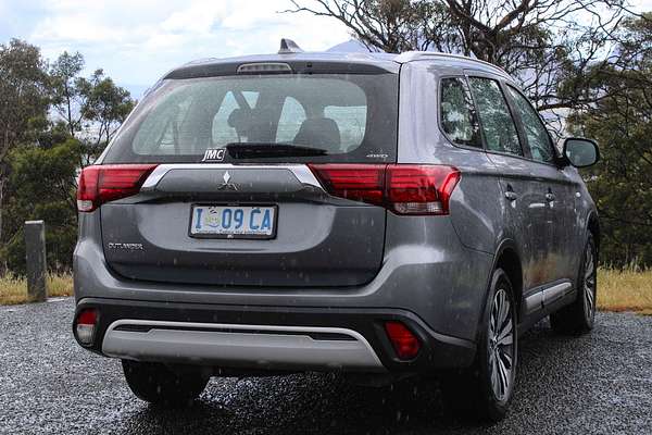 2018 Mitsubishi Outlander ES ZL