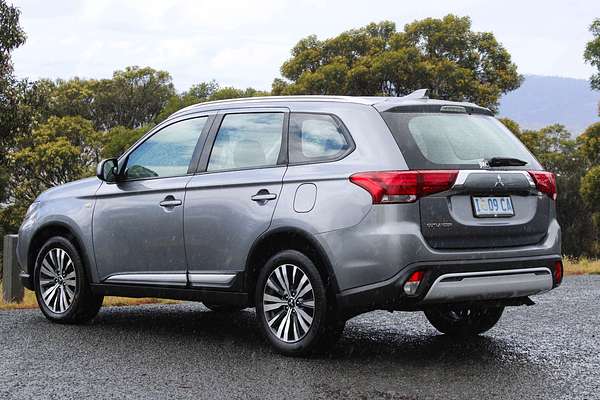 2018 Mitsubishi Outlander ES ZL