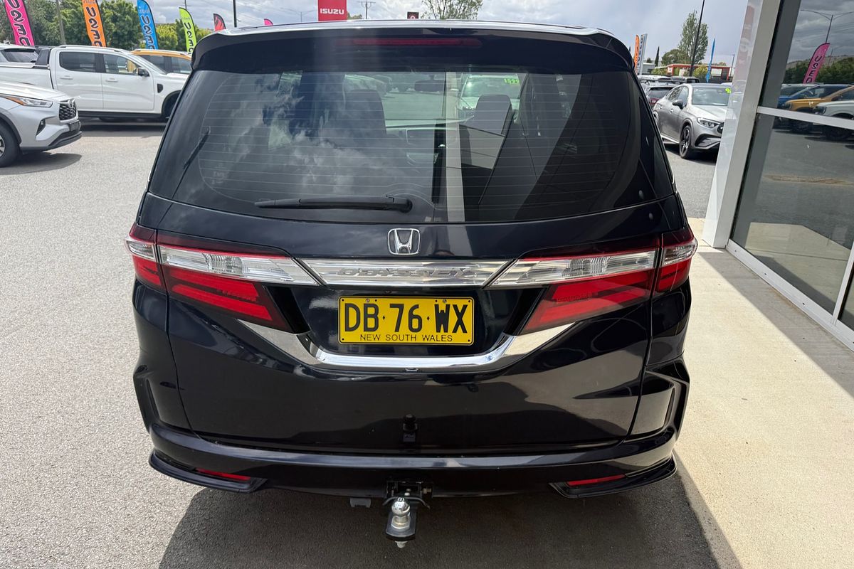 2016 Honda Odyssey VTi-L 5th Gen