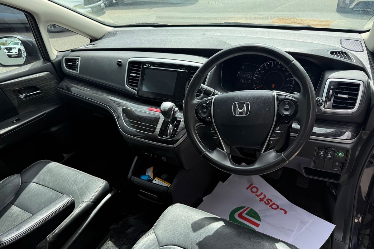 2016 Honda Odyssey VTi-L 5th Gen