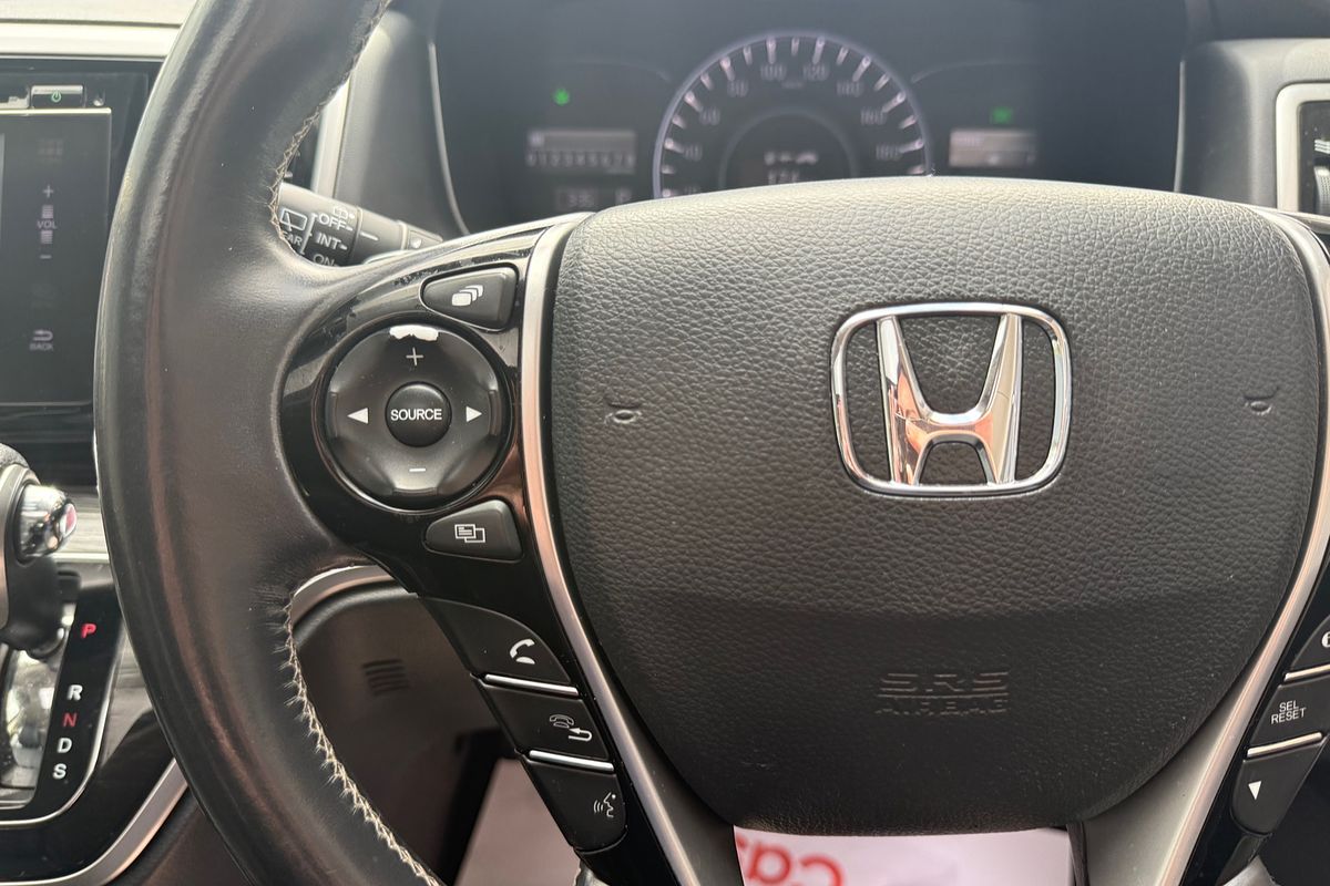 2016 Honda Odyssey VTi-L 5th Gen