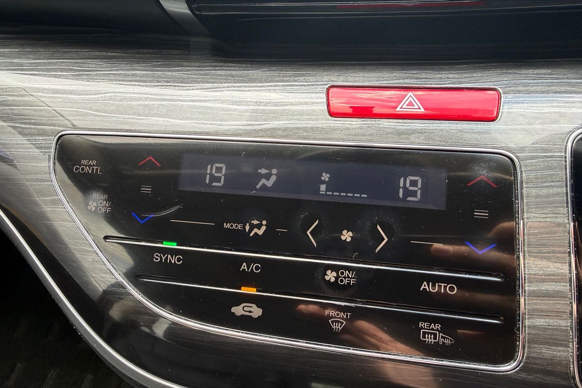 2016 Honda Odyssey VTi-L 5th Gen