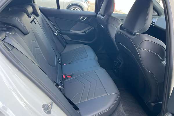 2025 BMW 1 Series 120 M Sport F70