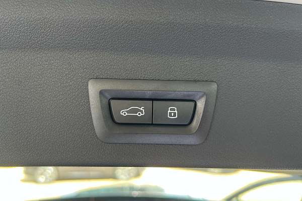 2025 BMW 1 Series 120 M Sport F70