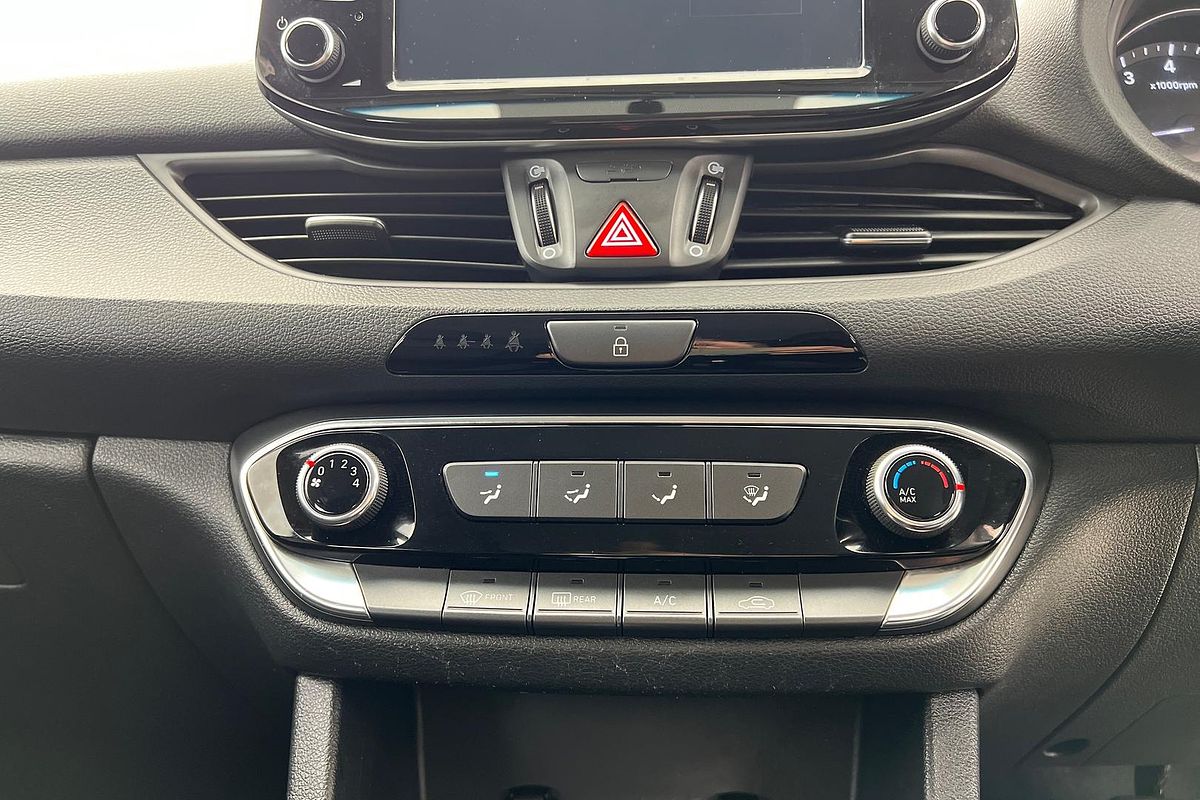 2018 Hyundai i30 ACTIVE PD2 UPDATE