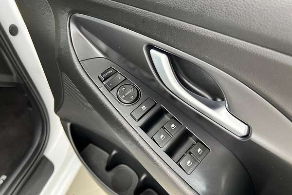 2018 Hyundai i30 ACTIVE PD2 UPDATE