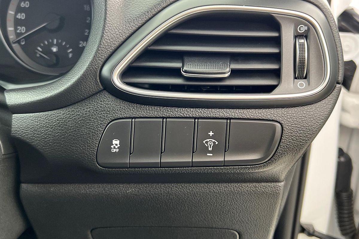 2018 Hyundai i30 ACTIVE PD2 UPDATE