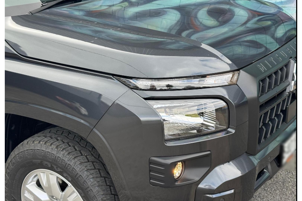 2025 Mitsubishi Triton GLX+ MV 4X4