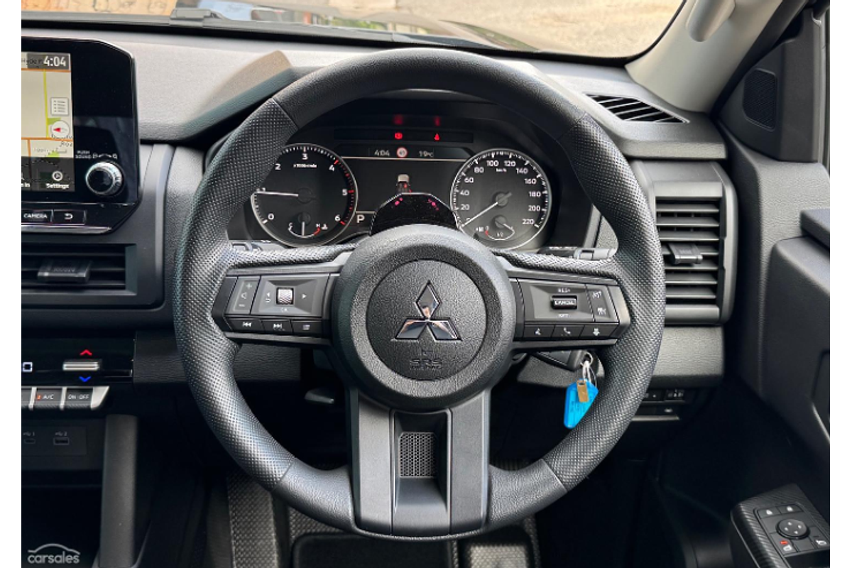 2025 Mitsubishi Triton GLX+ MV 4X4