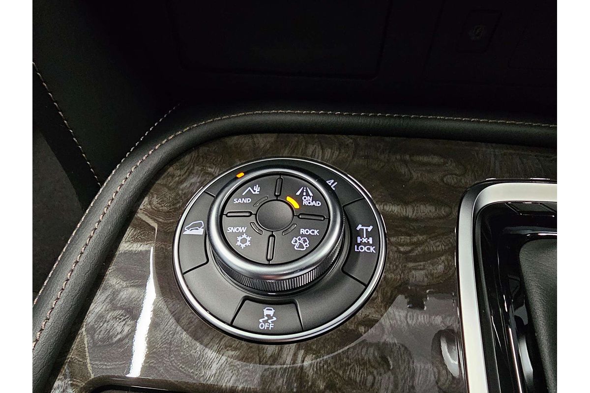 2025 Nissan Patrol Ti Y62