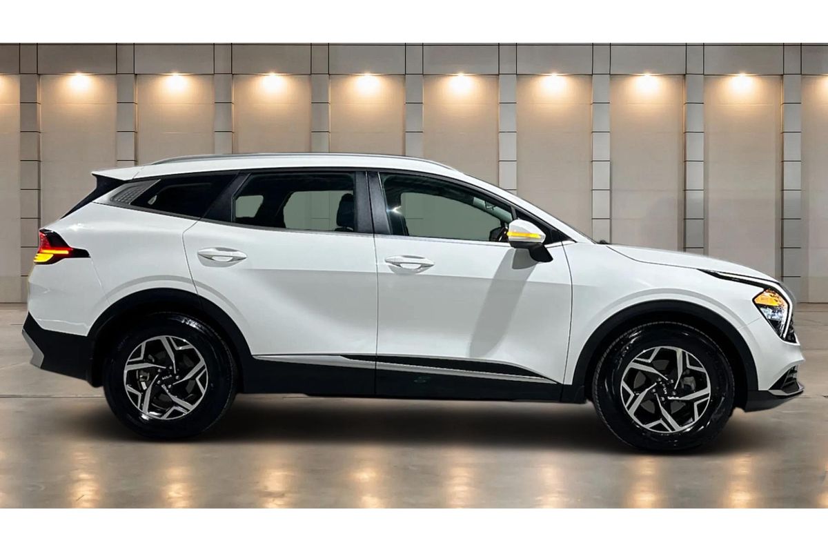 2022 Kia Sportage S NQ5