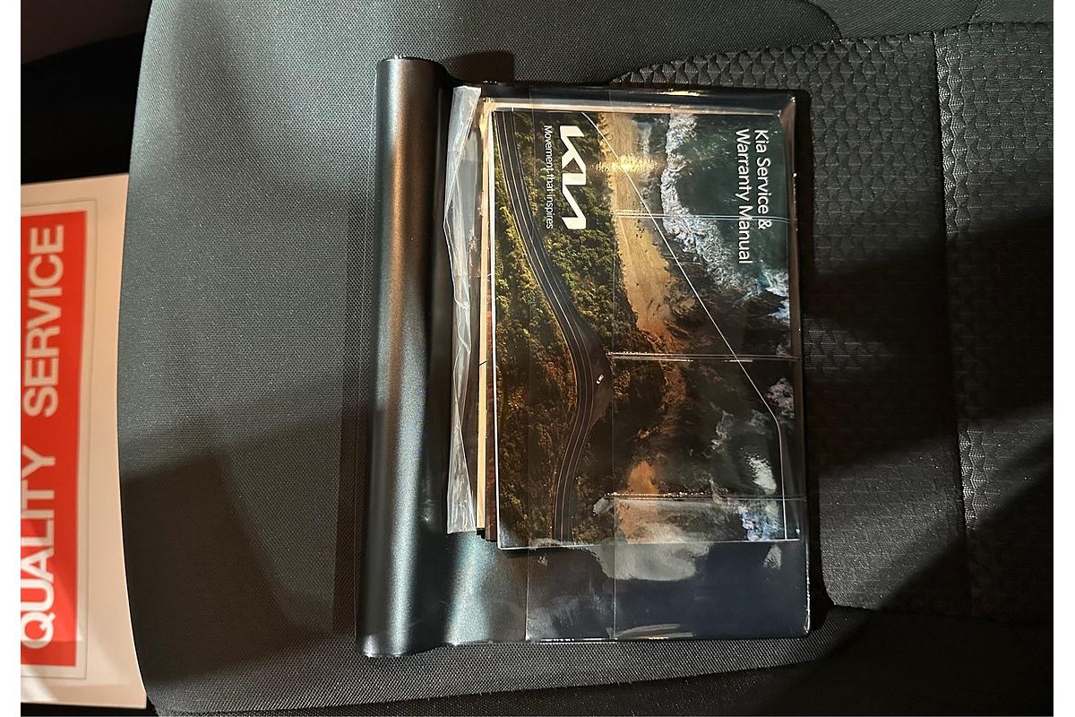 2022 Kia Sportage S NQ5