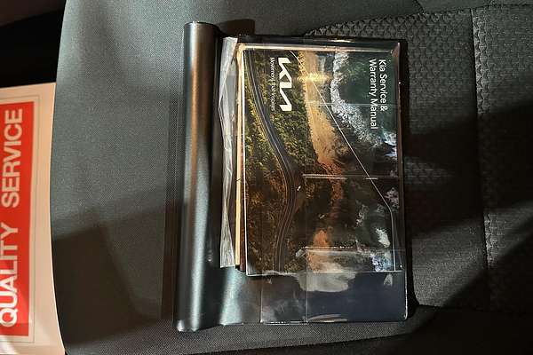 2022 Kia Sportage S NQ5