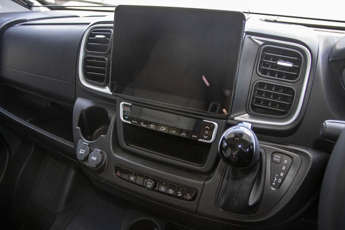 2025 Jayco SIGNATURE MOTORHOME FA.25-1.LE.SG-MY25