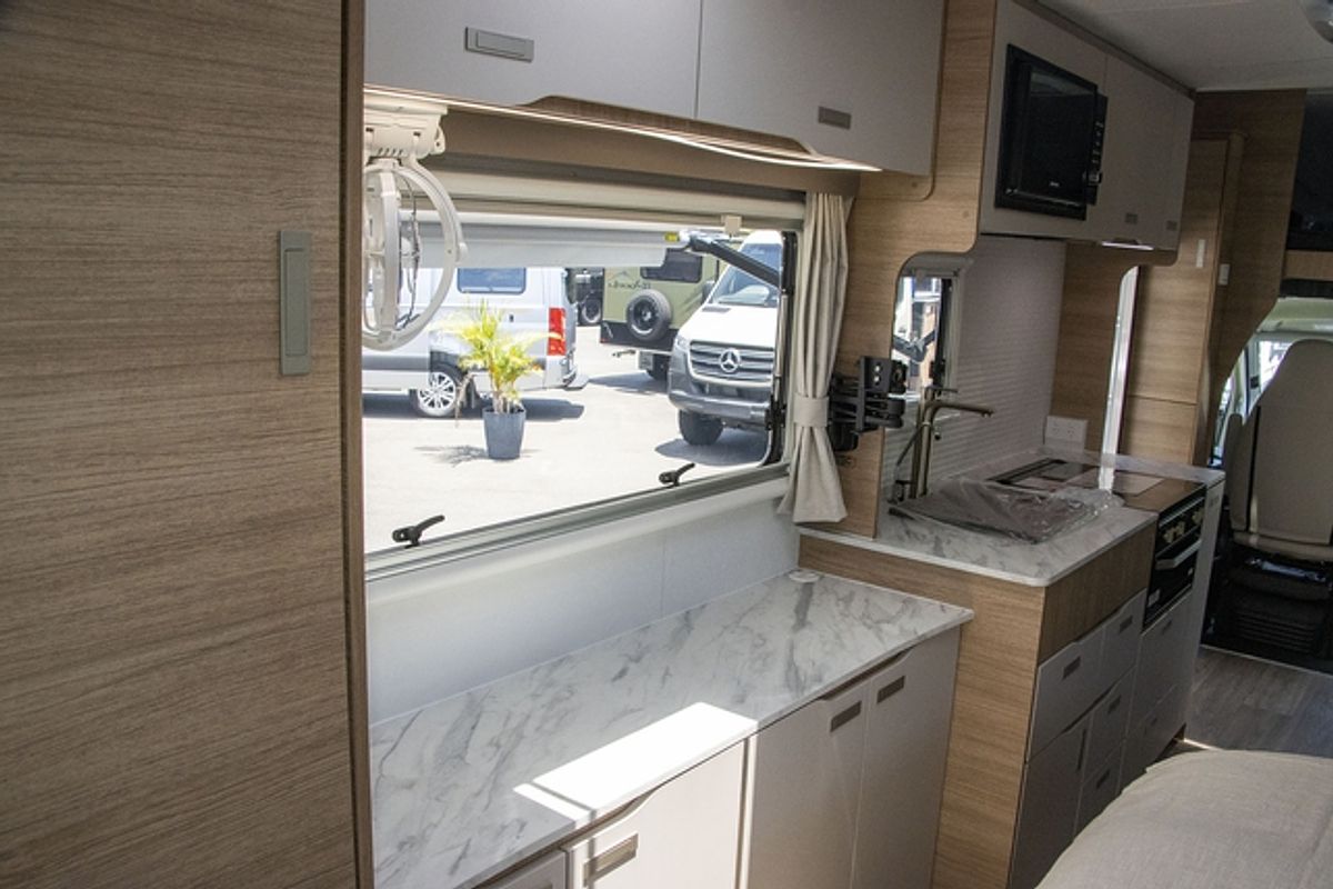 2025 Jayco SIGNATURE MOTORHOME FA.25-1.LE.SG-MY25