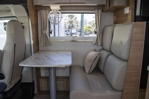2025 Jayco SIGNATURE MOTORHOME FA.25-1.LE.SG-MY25