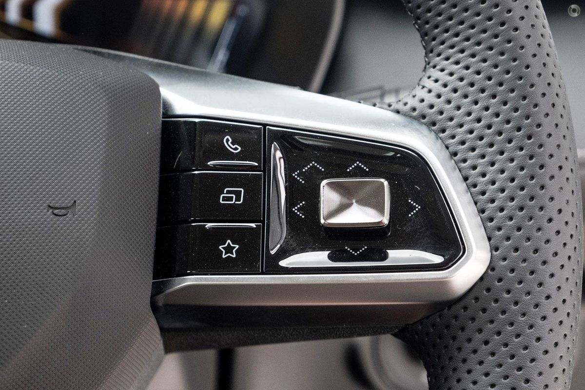 2025 MG ZS Essence Hybrid+ ZS32