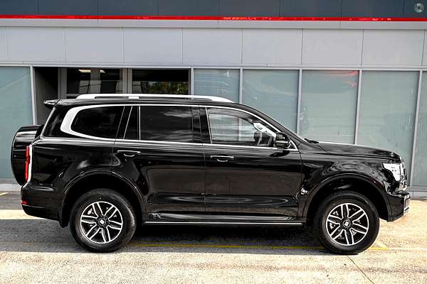 2025 GWM Tank 500 Ultra Hybrid P03