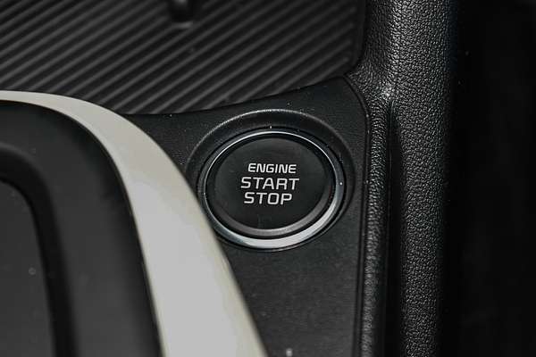 2025 Kia K4 GT-Line CL4m