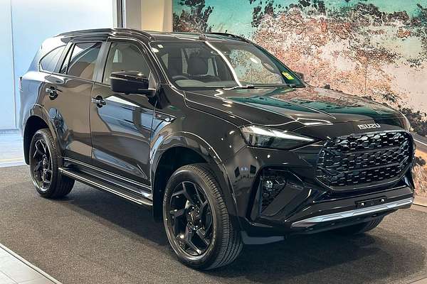 2025 Isuzu MU-X X-TERRAIN