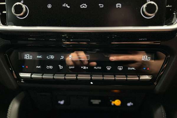 2025 Isuzu MU-X X-TERRAIN