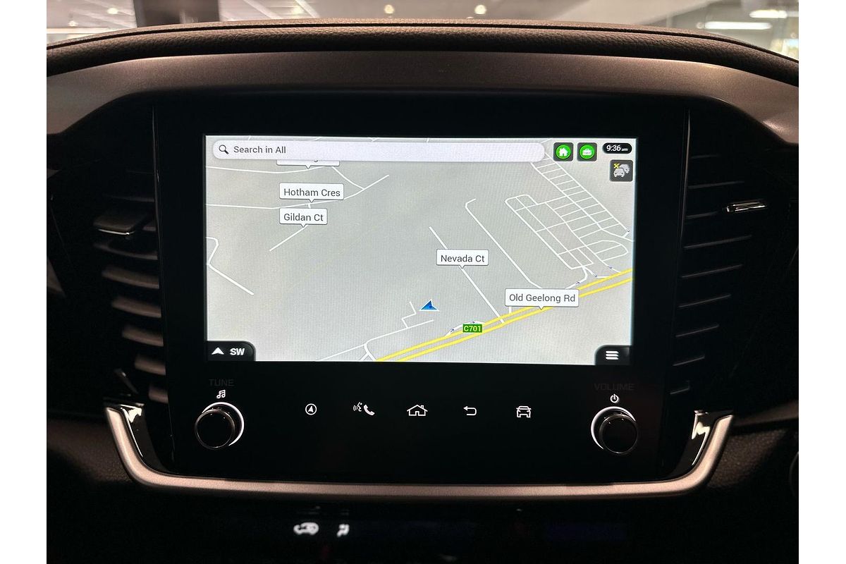 2025 Isuzu MU-X X-TERRAIN