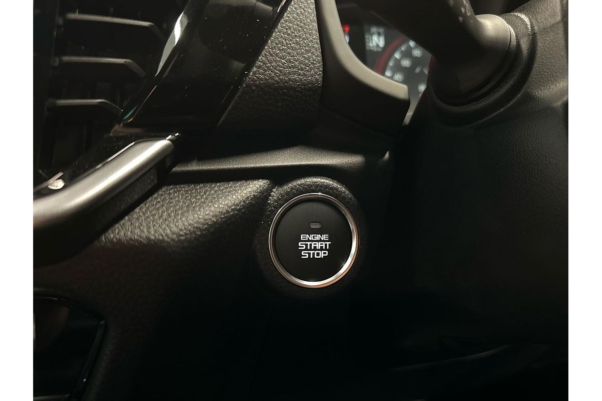 2025 Isuzu MU-X X-TERRAIN