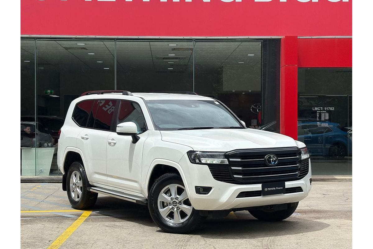 2023 Toyota Landcruiser GXL FJA300R