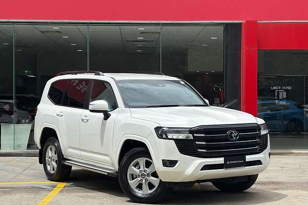 2023 Toyota Landcruiser GXL FJA300R