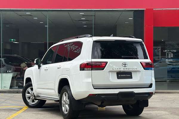 2023 Toyota Landcruiser GXL FJA300R